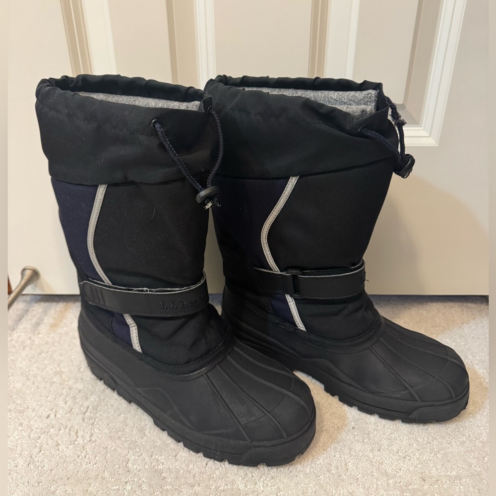 Boys LL Bean Size 7 Snow Winter Boots